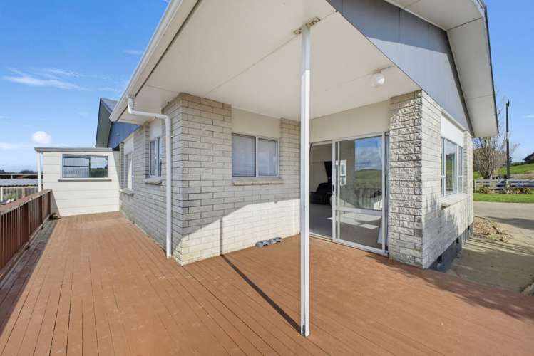 131 Tiromoana Road Eltham_16