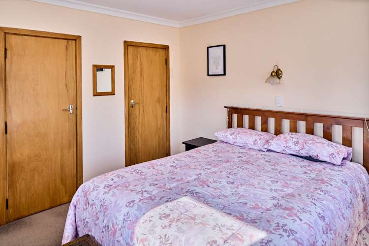 20 Saint Johns Terrace Tawa_10