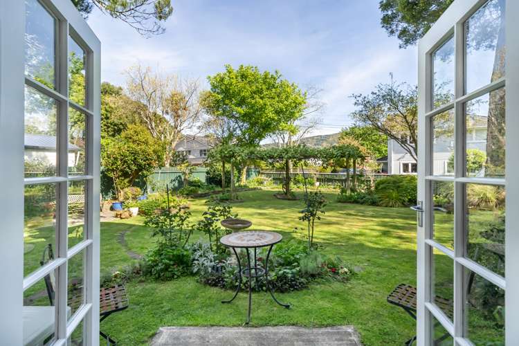 439 Fergusson Drive Heretaunga_16