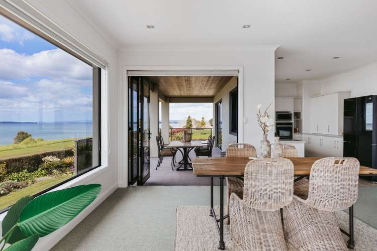 292 Beach Road Katikati_9