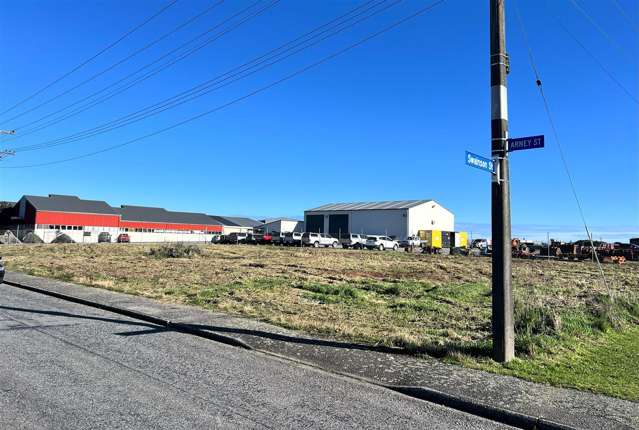 FREEHOLD INDUSTRIAL VACANT LAND