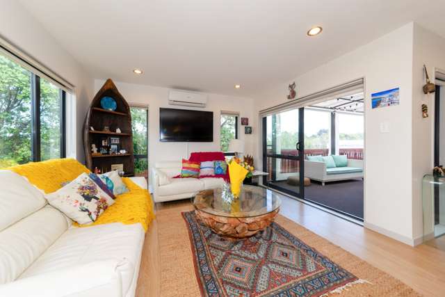 16a Waione Avenue Te Atatu Peninsula_4