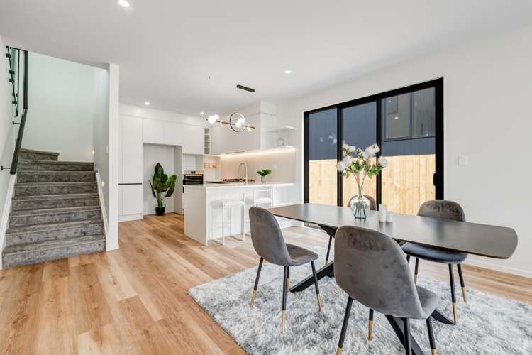 242b West Hoe Heights Orewa_10