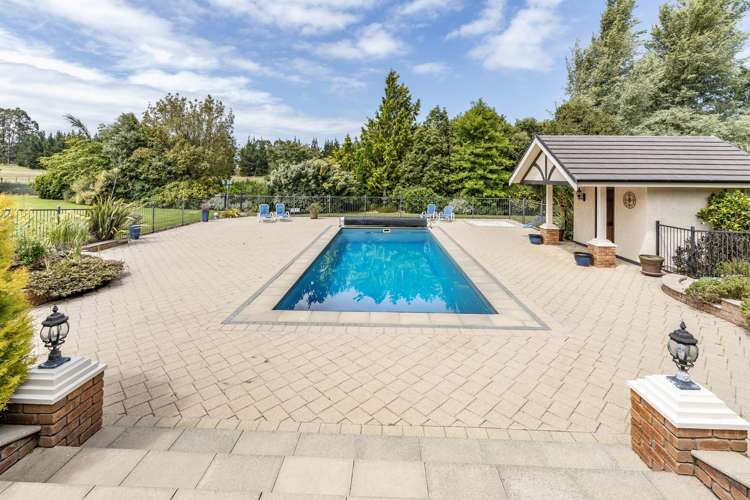 2 Conways Road Cust_32