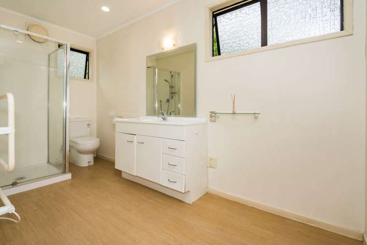 24 Weetman Drive Browns Bay_9