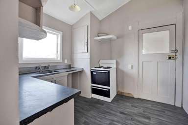 76 Disraeli Street_2