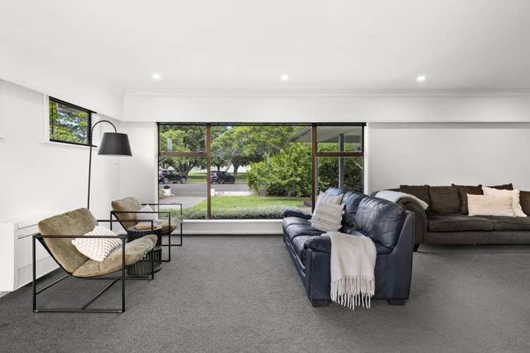 35 Flanders Avenue Onekawa_2