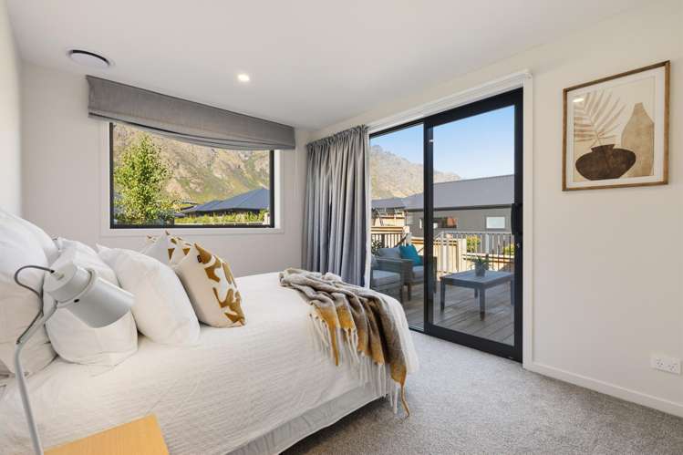 104 Spur Ridge Rise Jacks Point_17