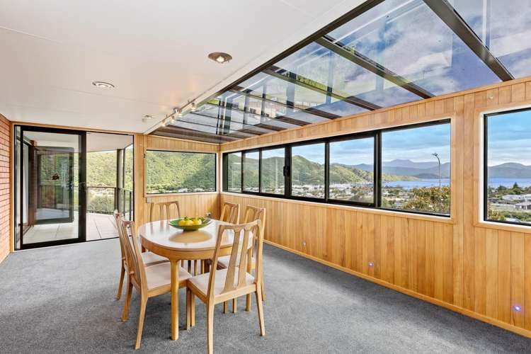 10 Moana Heights Waikawa_10