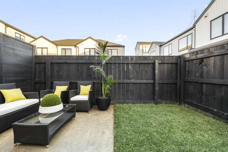 16 Uku Lane Hobsonville_18