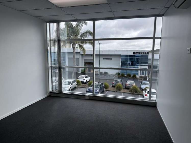 Unit B, 19 Triton Drive Rosedale_3