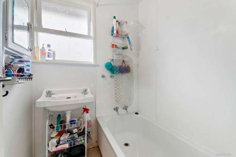 1a Brandon Road Manly_9