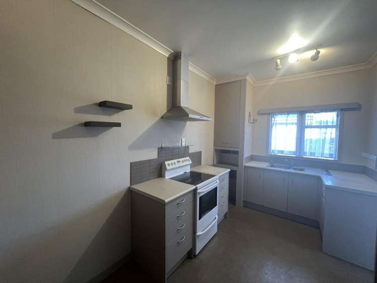 16B Flynn Road 1076_6