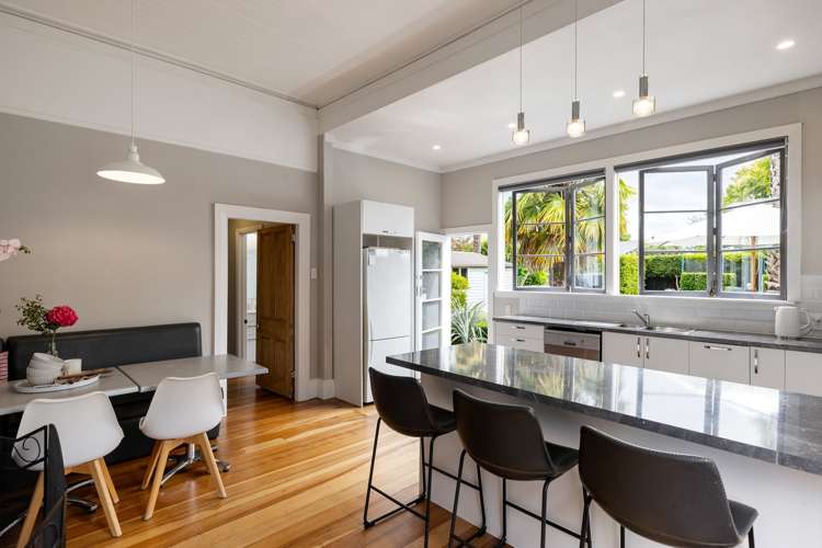 13 Saint Winifreds Avenue Hamilton East_9