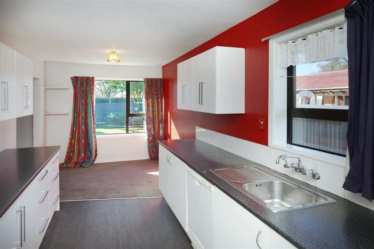 183 Shortland Street Aranui_8