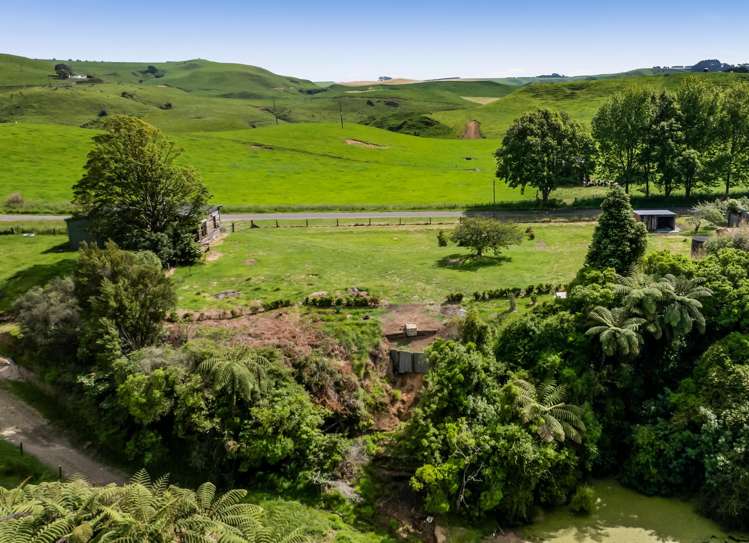 0n Tiromoana Road Normanby_10