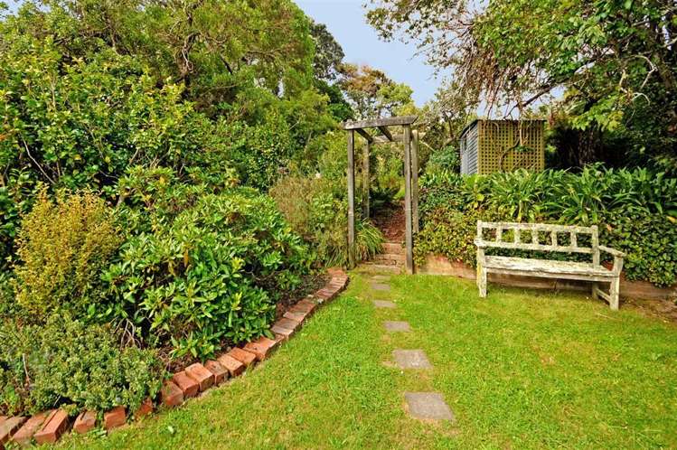 19 Maarama Crescent Aro Valley_17