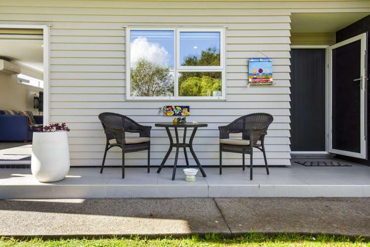11 Laurie Street Red Beach_21