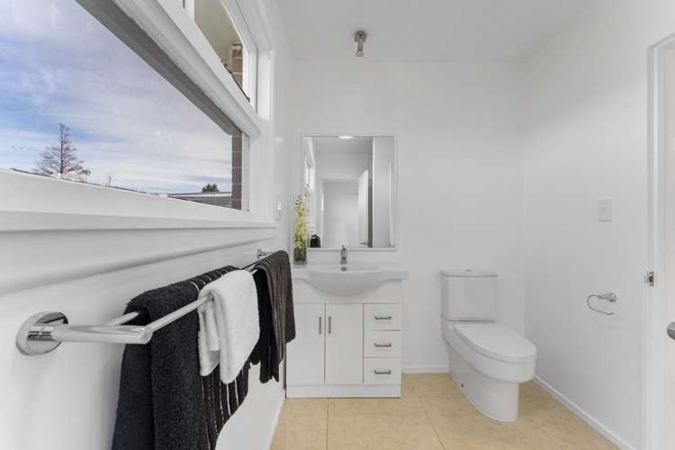 64 Farrington Avenue Bishopdale_7