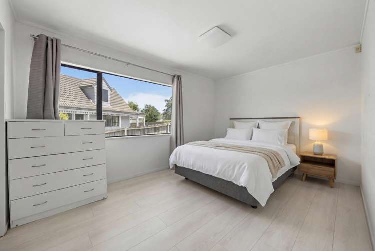 49 Gosford Drive Botany Downs_8