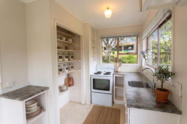 4 Woontons Lane Titirangi_2