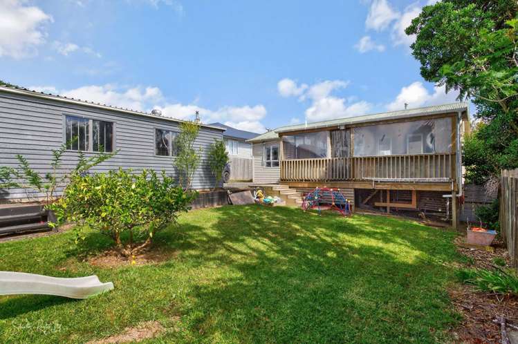 20 View Street Maungaturoto_28