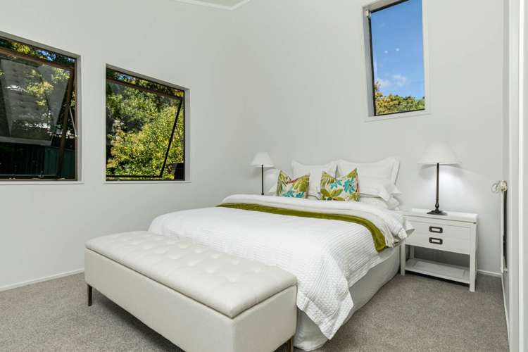 1/24 Wisteria Way Mairangi Bay_8