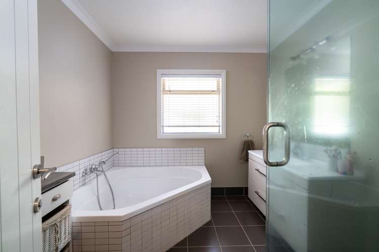 51 Ramsay Drive Acacia Bay_16