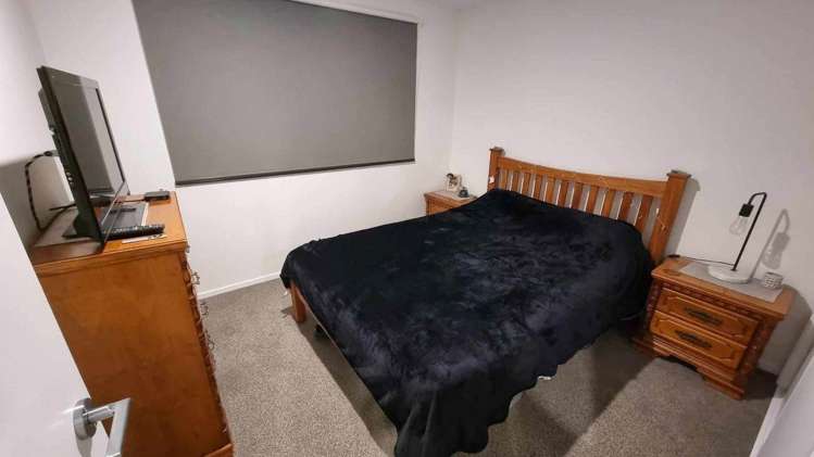 34 Tokai Place Glen Eden_2