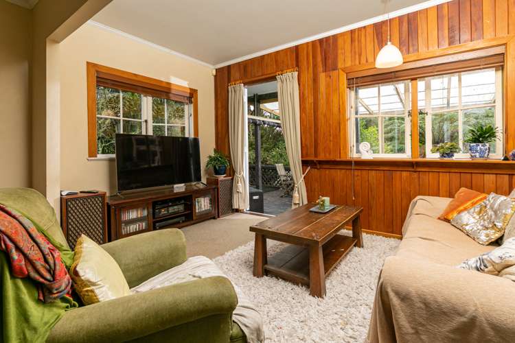 332 Huia Road Titirangi_2