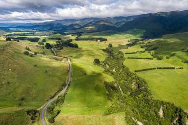 1020 Mangleton Road_2