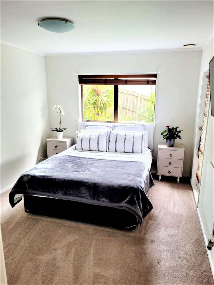 2/14 Charles Street Hauraki_6