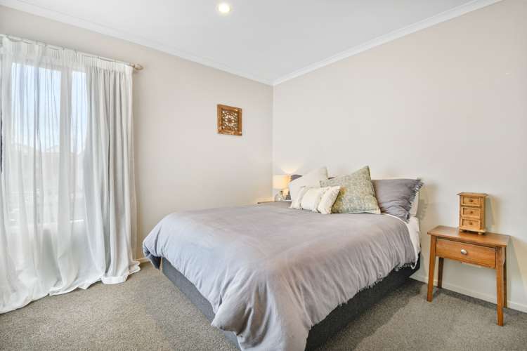 7 Glidepath Road Hobsonville_18