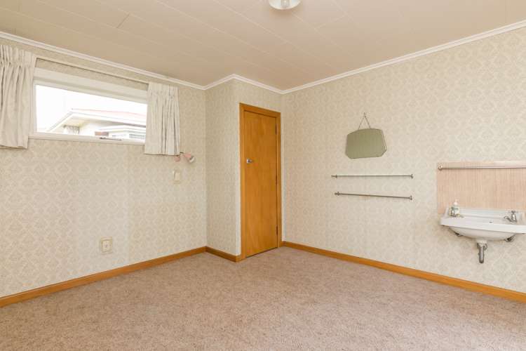 91 Avondale Road Greenmeadows_13