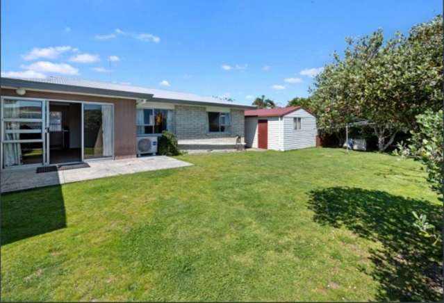 2B Moorea Place Mount Maunganui_1