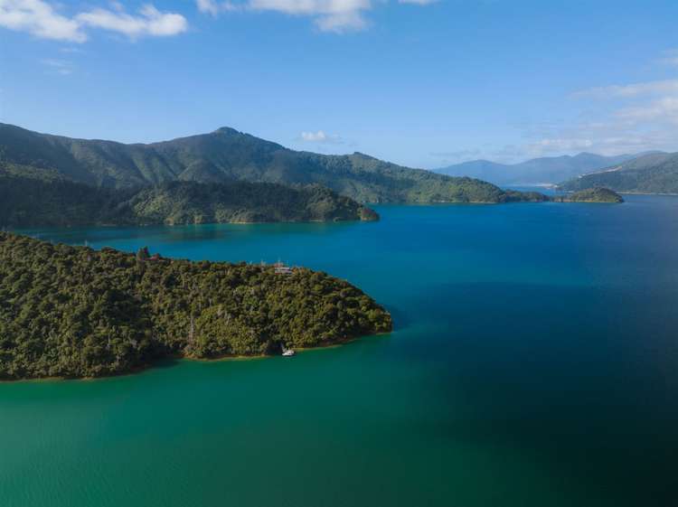 Lot 2 Tamuakawawe, North West Bay Pelorus Sound_0