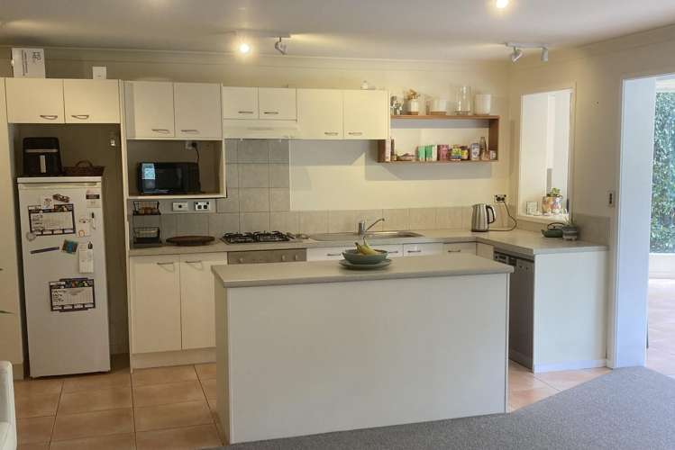 25 Gunbar Drive Welcome Bay_22