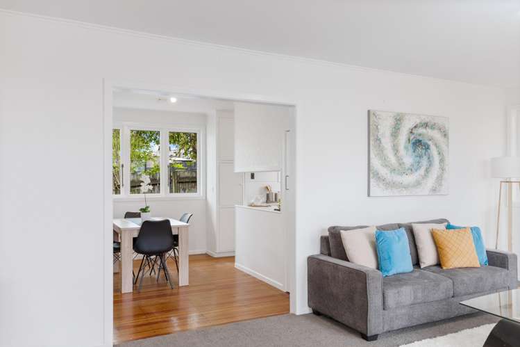 8 Marewa Street Te Atatu South_22