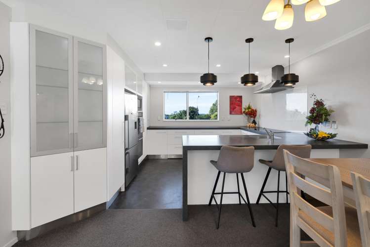 1 Cabot Place Frankleigh Park_12