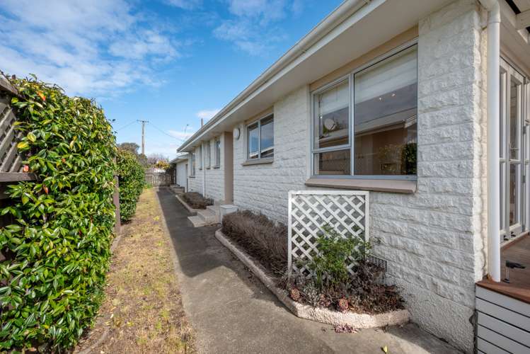 68 New Renwick Road Burleigh_18