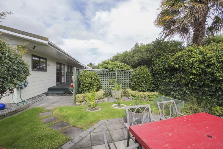 6 Cobham Place Solway_19