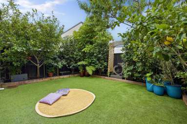 21 Grey Warbler Road_1