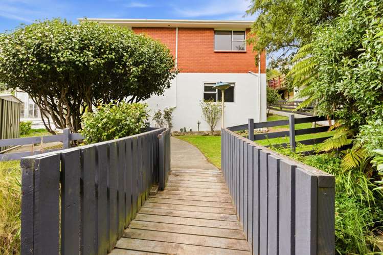 42 Cliffs Road St Clair_33