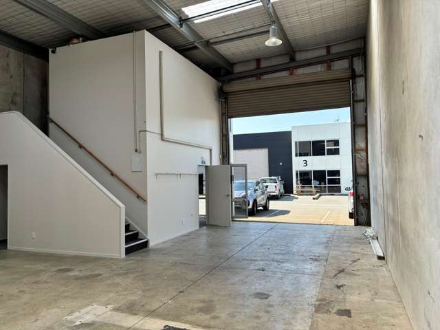 8/38 Ashley Place Papamoa Beach_1