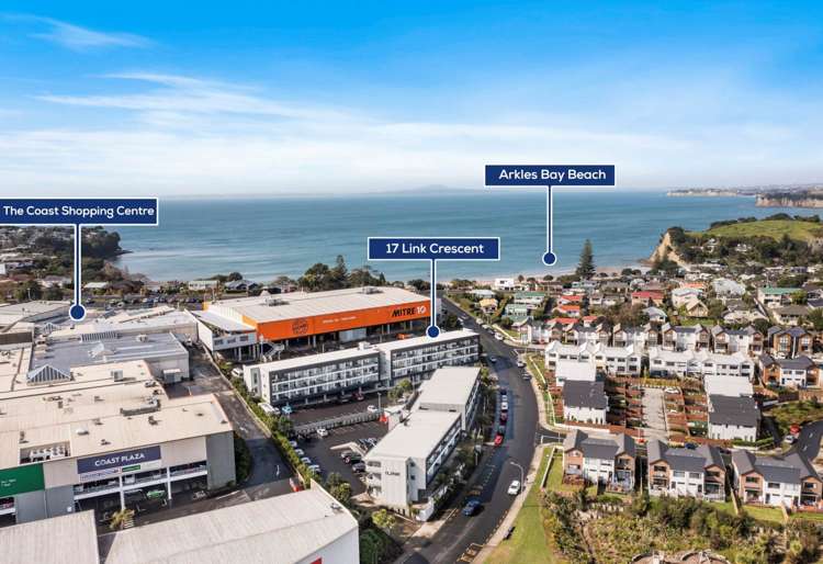 13/17 Link Crescent Stanmore Bay_9