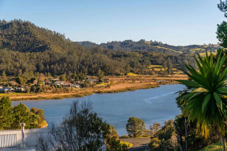 30 Gallagher Drive Tairua_18