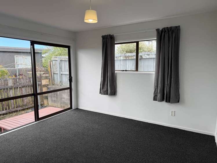 1-28 Widmore Drive Royal Heights_7