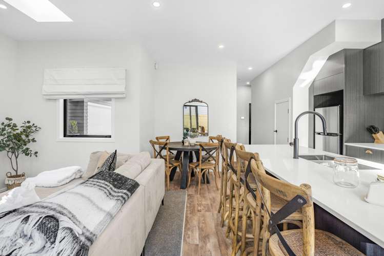 3/62 Queens Grove_3