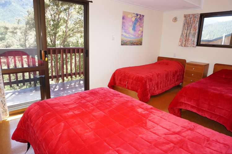 97 Chalet Crescent Hanmer Springs_13