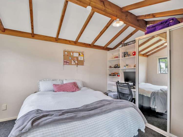 8 Bampton Street Dallington_23